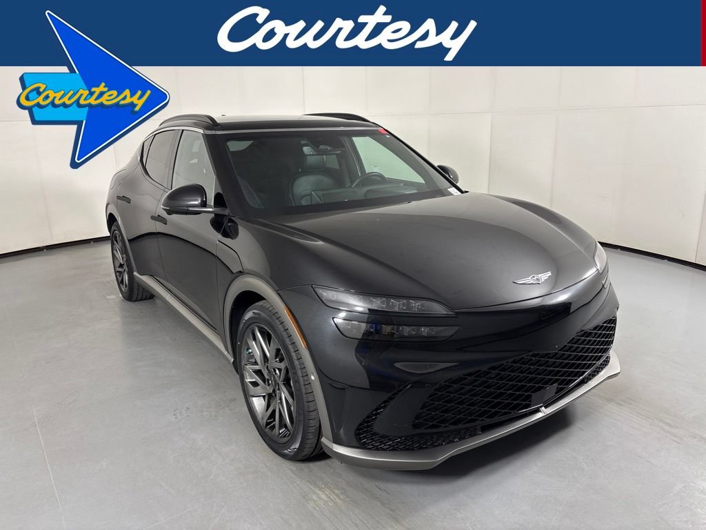 Used 2023 Genesis GV60 Advanced AWD/4WD image 1