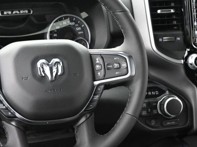 New 2026 RAM 1500 4x4 Crew Cab image 27