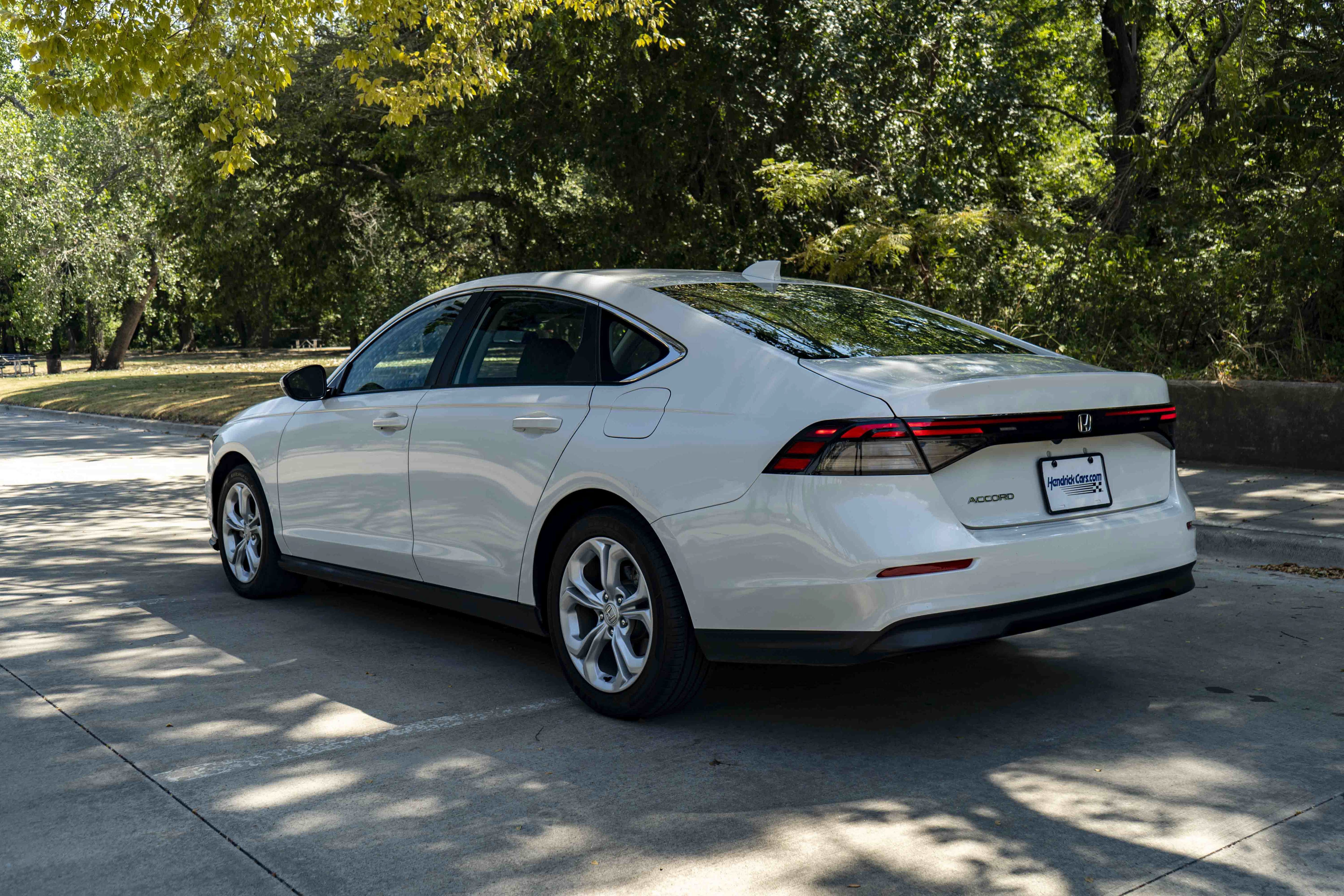 Certified 2023 Honda Accord LX image 7