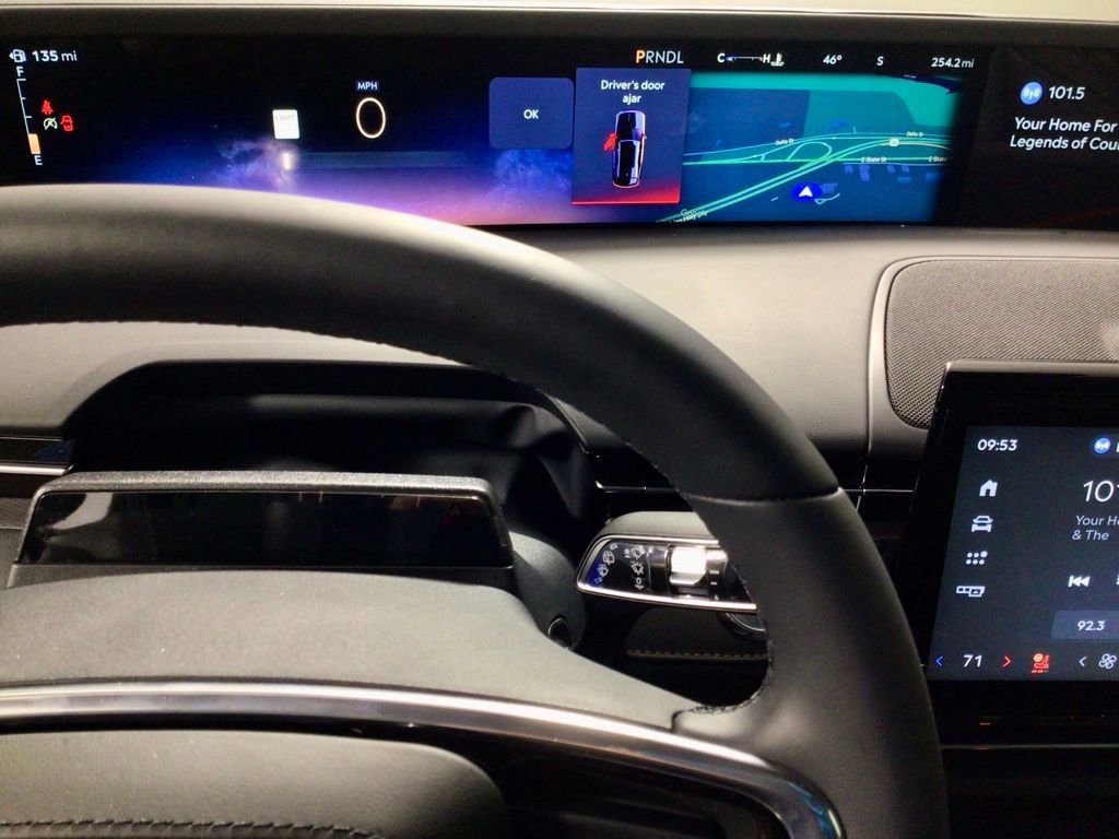 New 2026 Lincoln Nautilus Premier w/ Equipment Group 102A image 25