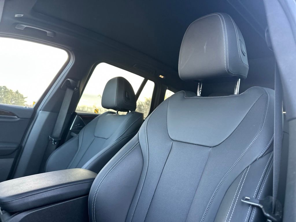 Used 2023 BMW X3 xDrive30i w/ Premium Package w/ZPA image 16