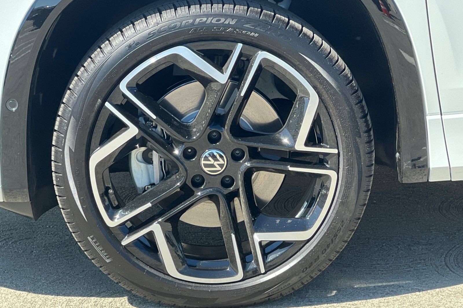 New 2026 Volkswagen Tiguan SEL R-Line AWD/4WD image 26