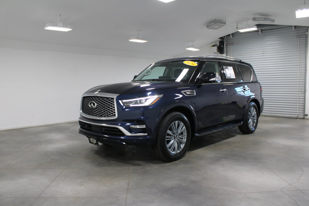 Used 2024 INFINITI QX80 Luxe RWD image 4