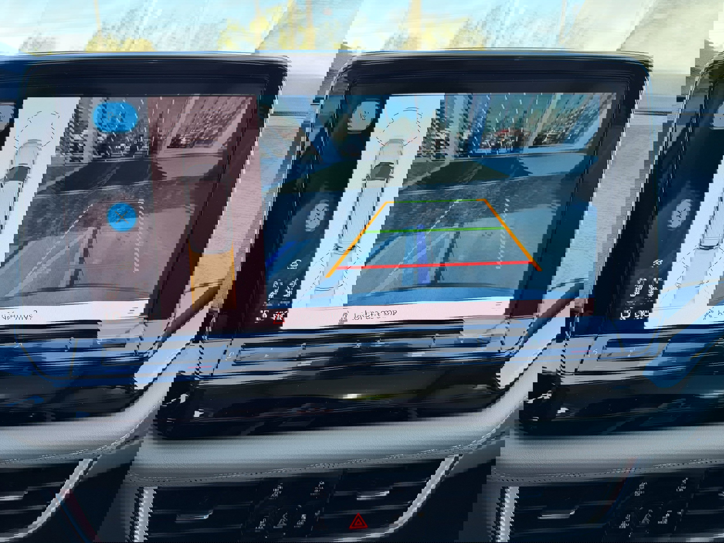 New 2026 Volkswagen Atlas SE image 21