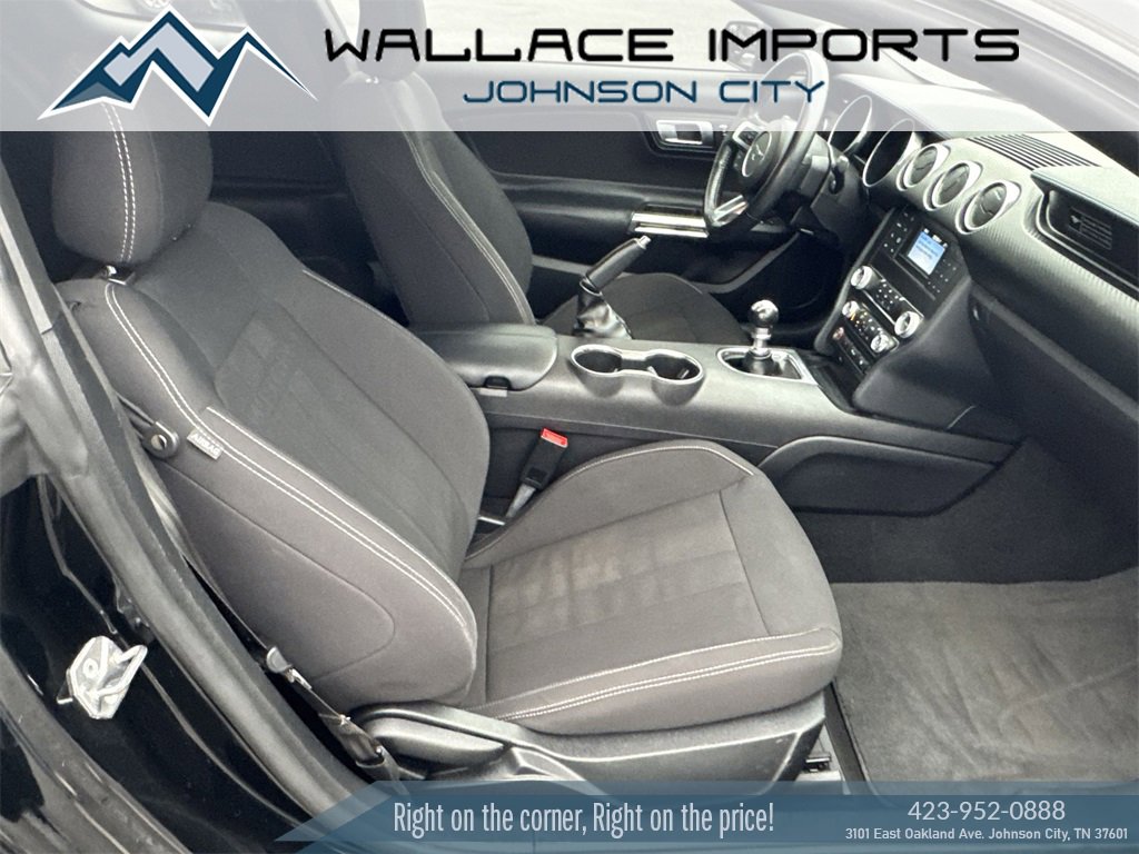 Used 2020 Ford Mustang EcoBoost image 38