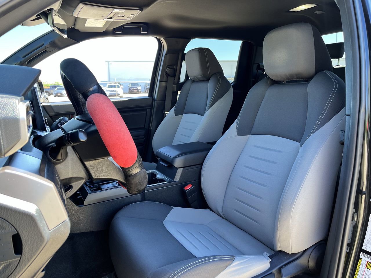 Used 2024 Toyota Tacoma TRD Off-Road AWD/4WD image 22