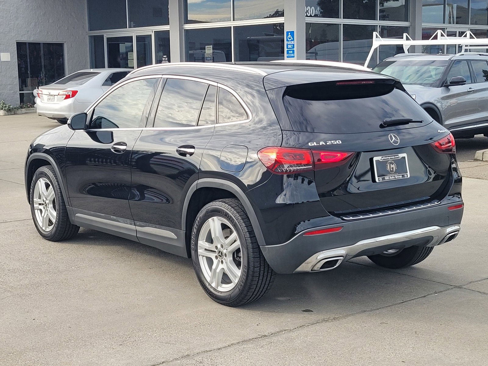 Used 2021 Mercedes-Benz GLA 250 GLA 250 w/ Premium Package image 6