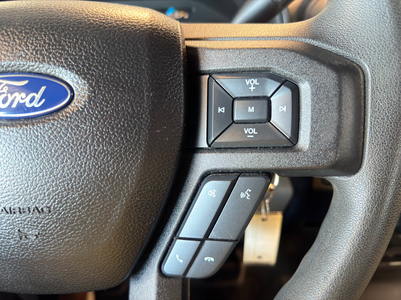 Used 2016 Ford F150 XL w/ Equipment Group 101A Mid image 26