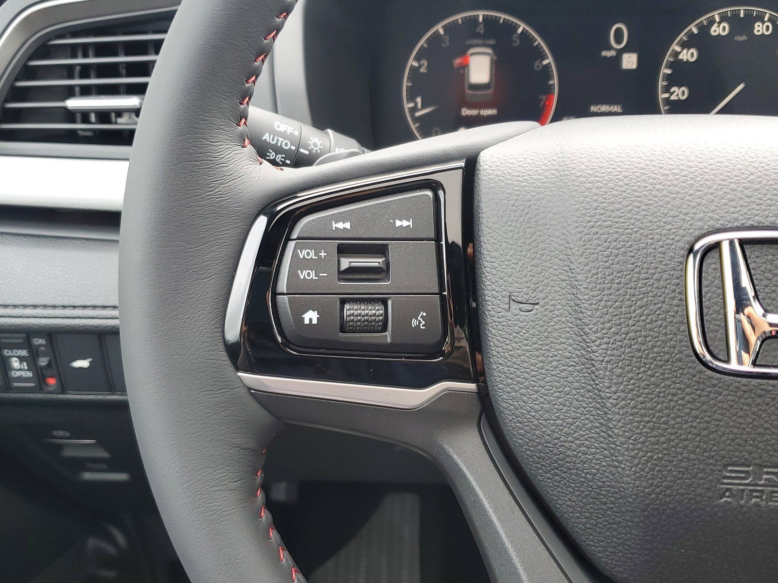 New 2026 Honda Odyssey Sport-L image 19