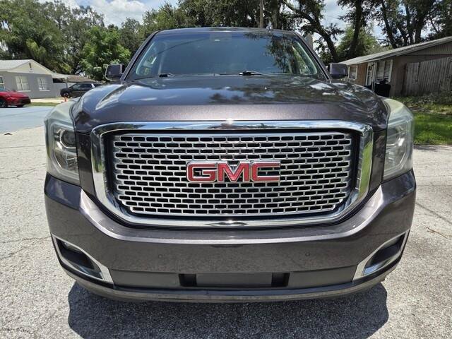 Used 2017 GMC Yukon Denali RWD image 2