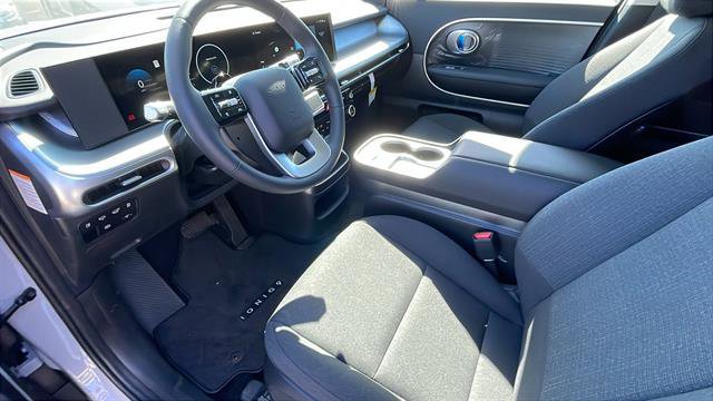New 2026 Hyundai Ioniq 9 S image 14