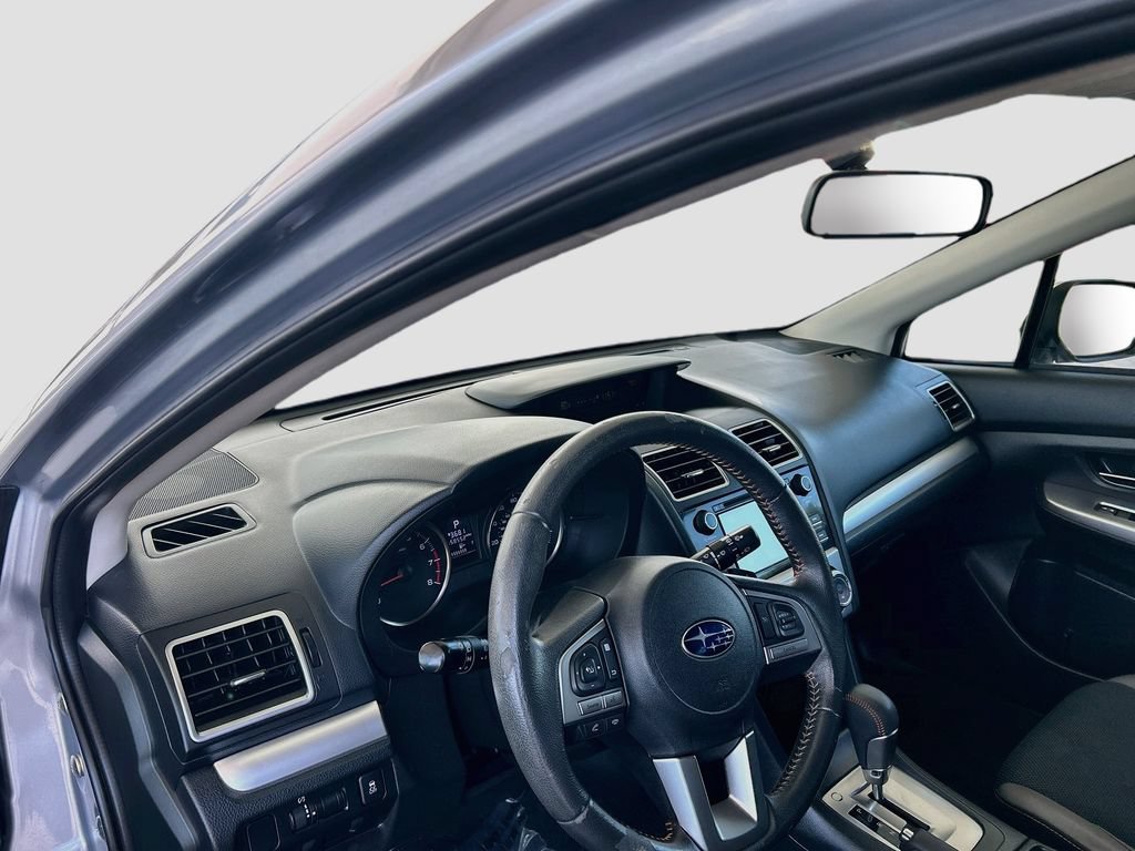 Used 2017 Subaru Crosstrek 2.0i Premium AWD/4WD image 9