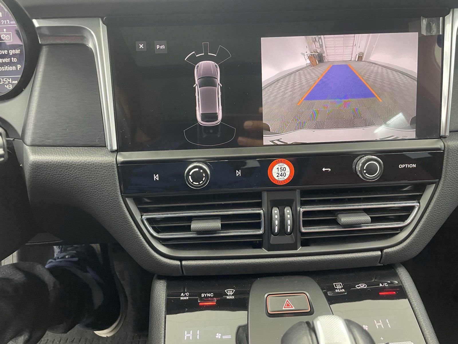 Certified 2023 Porsche Macan GTS image 22