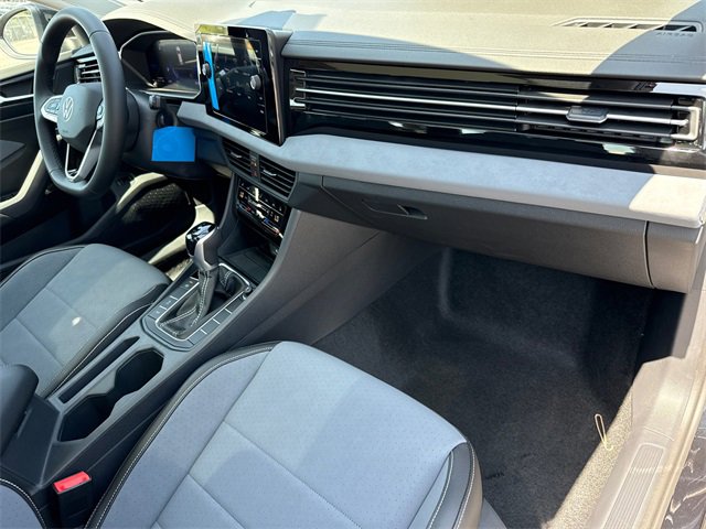 New 2025 Volkswagen Jetta SE image 20
