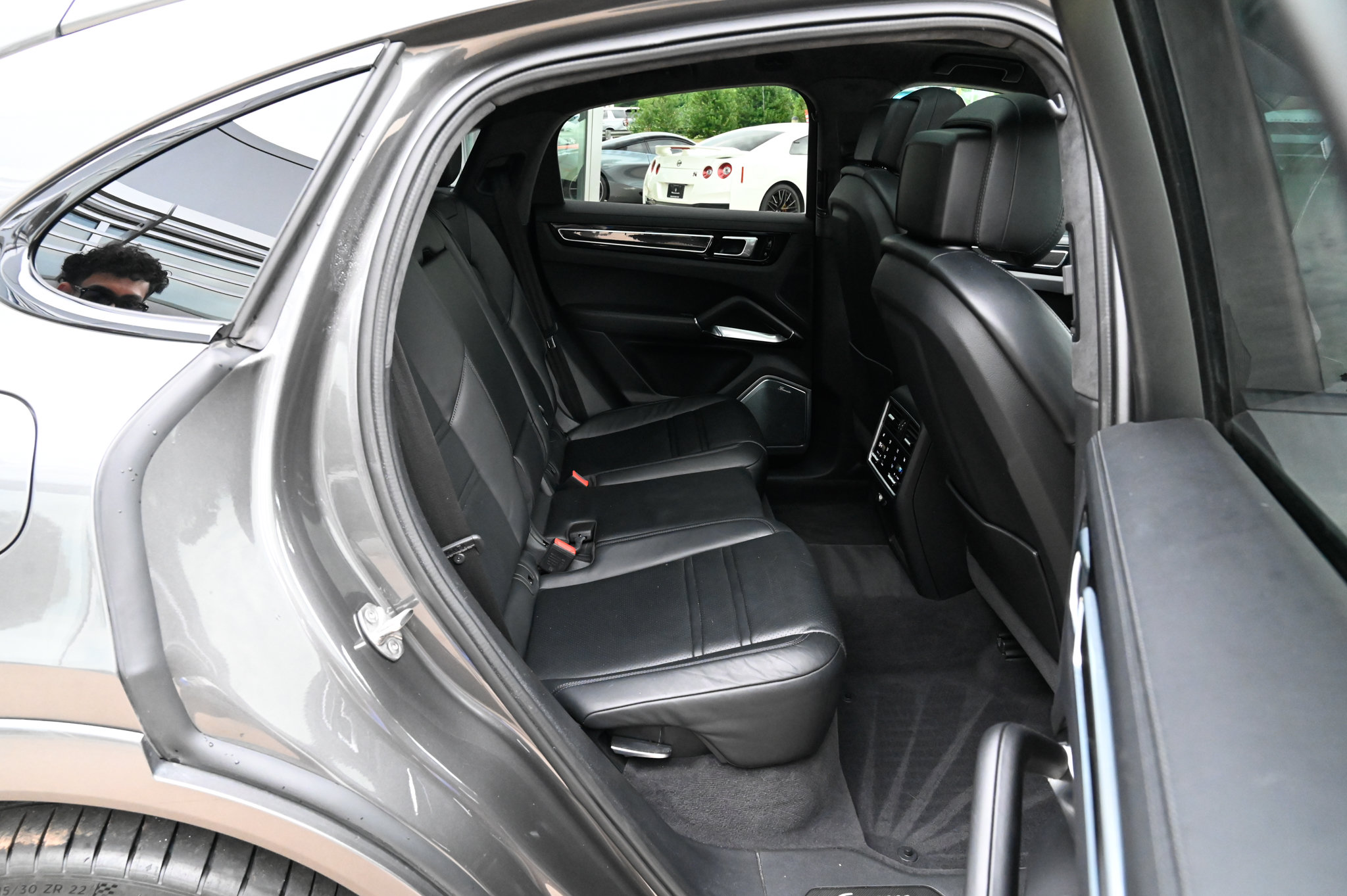 Used 2021 Porsche Cayenne Turbo AWD/4WD image 51