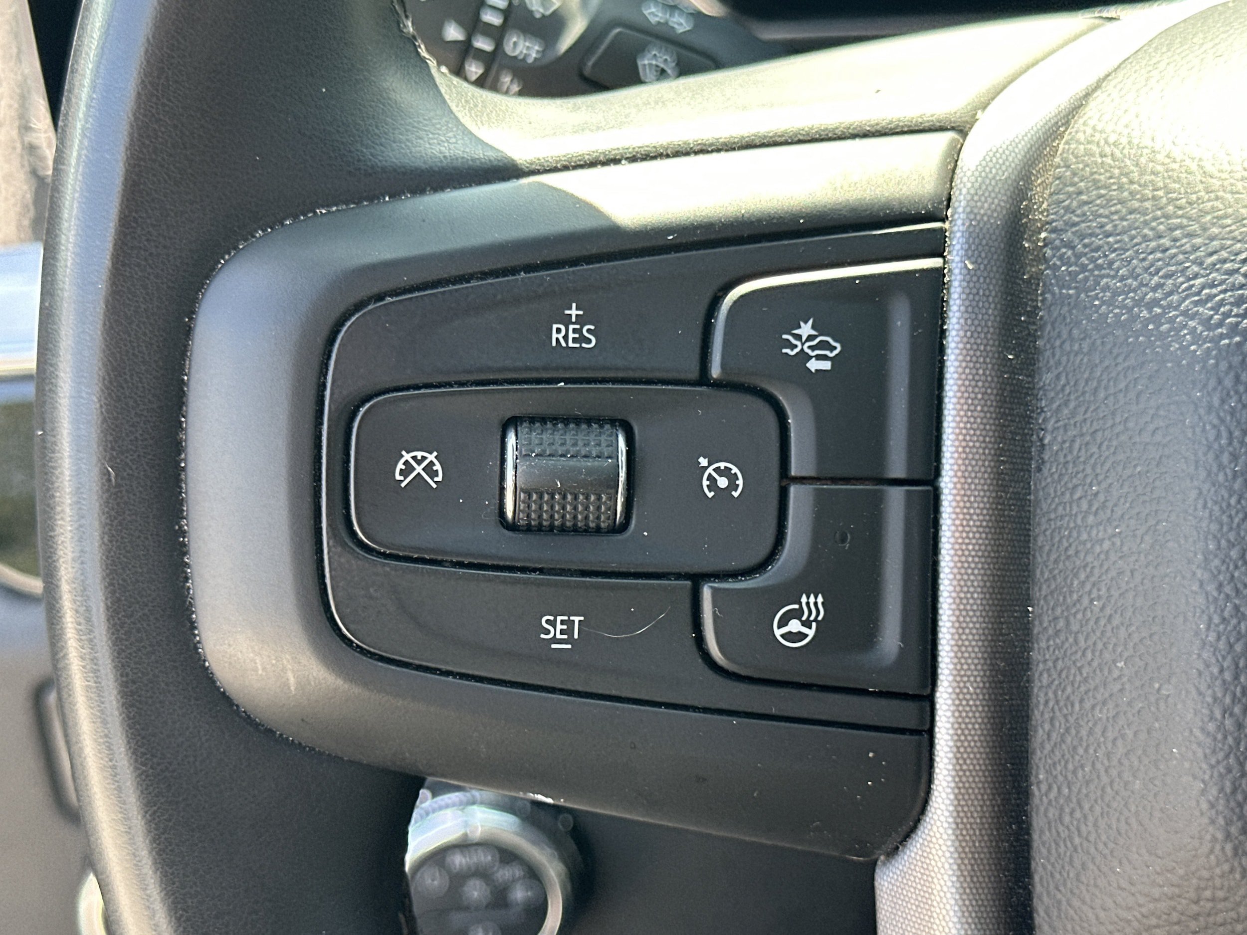 Used 2025 GMC Sierra 1500 SLT RWD image 55