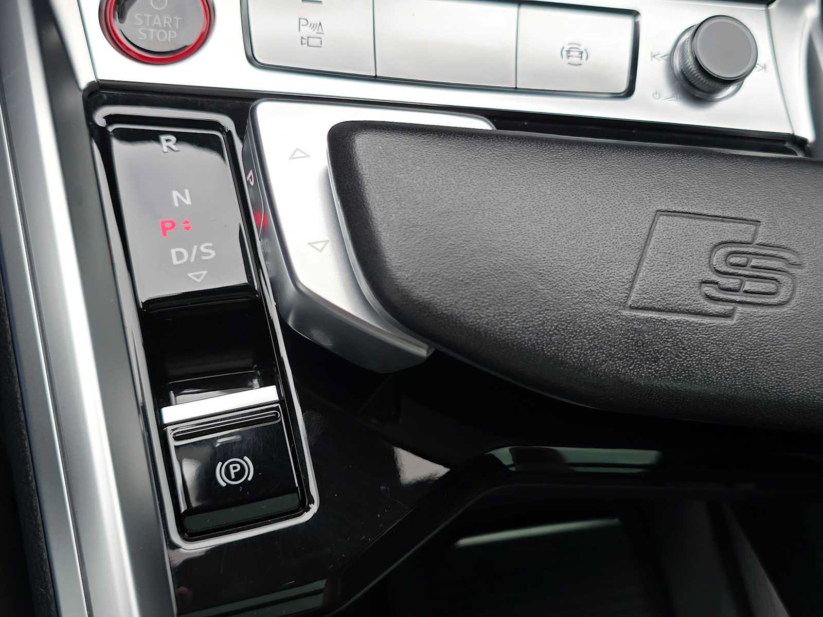 Used 2023 Audi e-tron S Premium Plus AWD/4WD image 28
