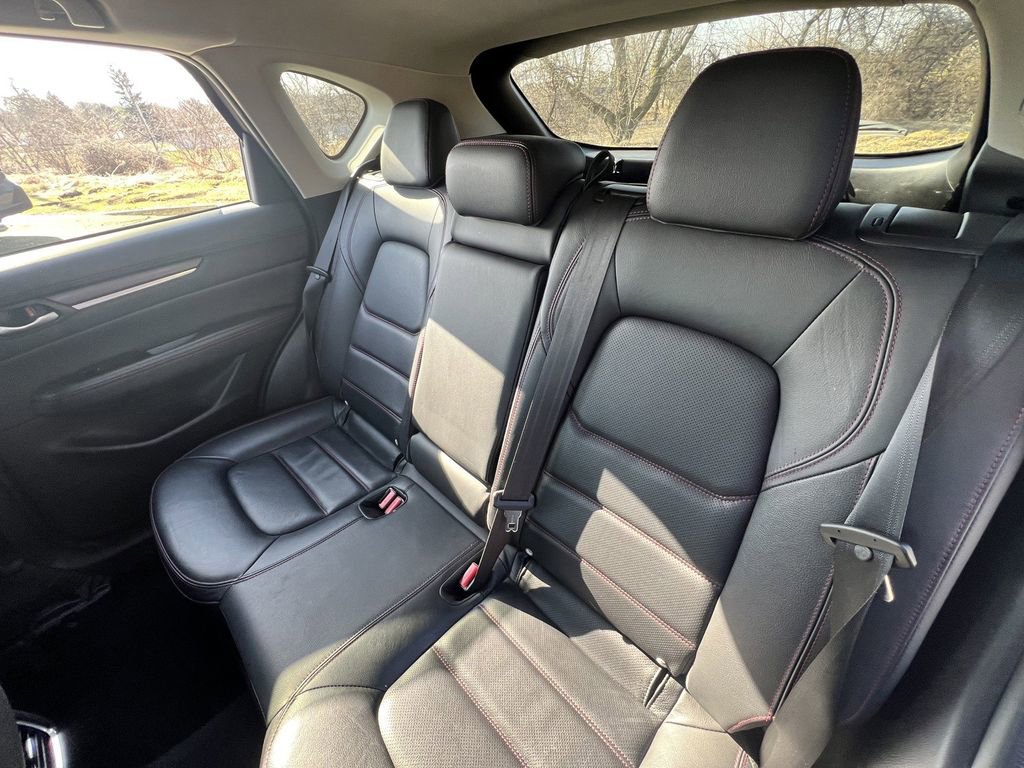 Used 2024 MAZDA CX-5 Carbon Edition AWD/4WD image 33
