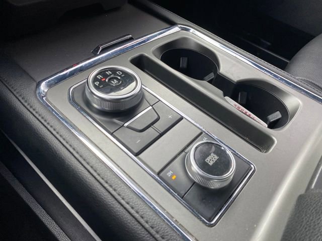 Used 2021 Ford Expedition XLT image 12