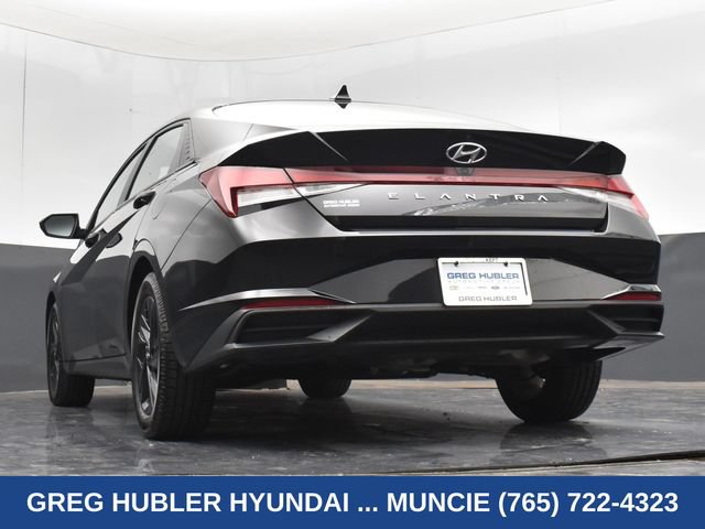 Used 2023 Hyundai Elantra SEL FWD image 28