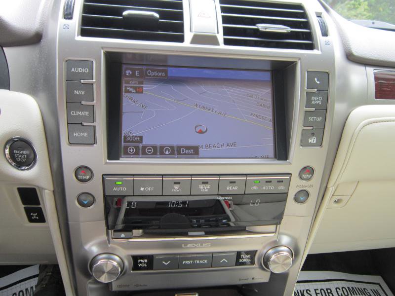 Used 2016 Lexus GX 460 image 8