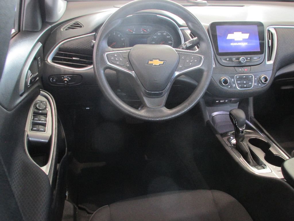 Used 2024 Chevrolet Malibu LT image 14