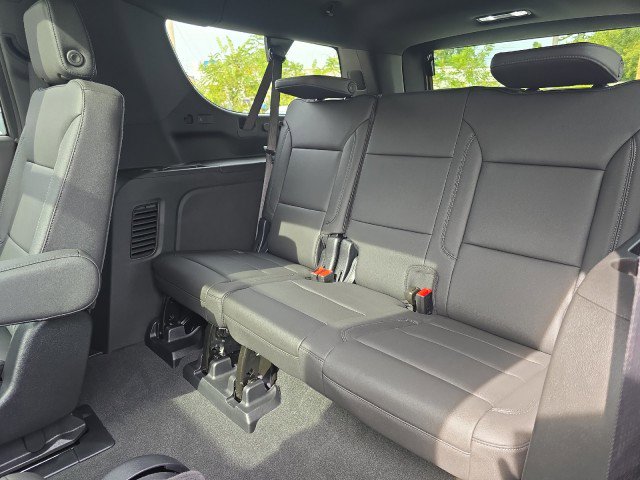 New 2025 Chevrolet Suburban LT w/ Comfort Package image 17
