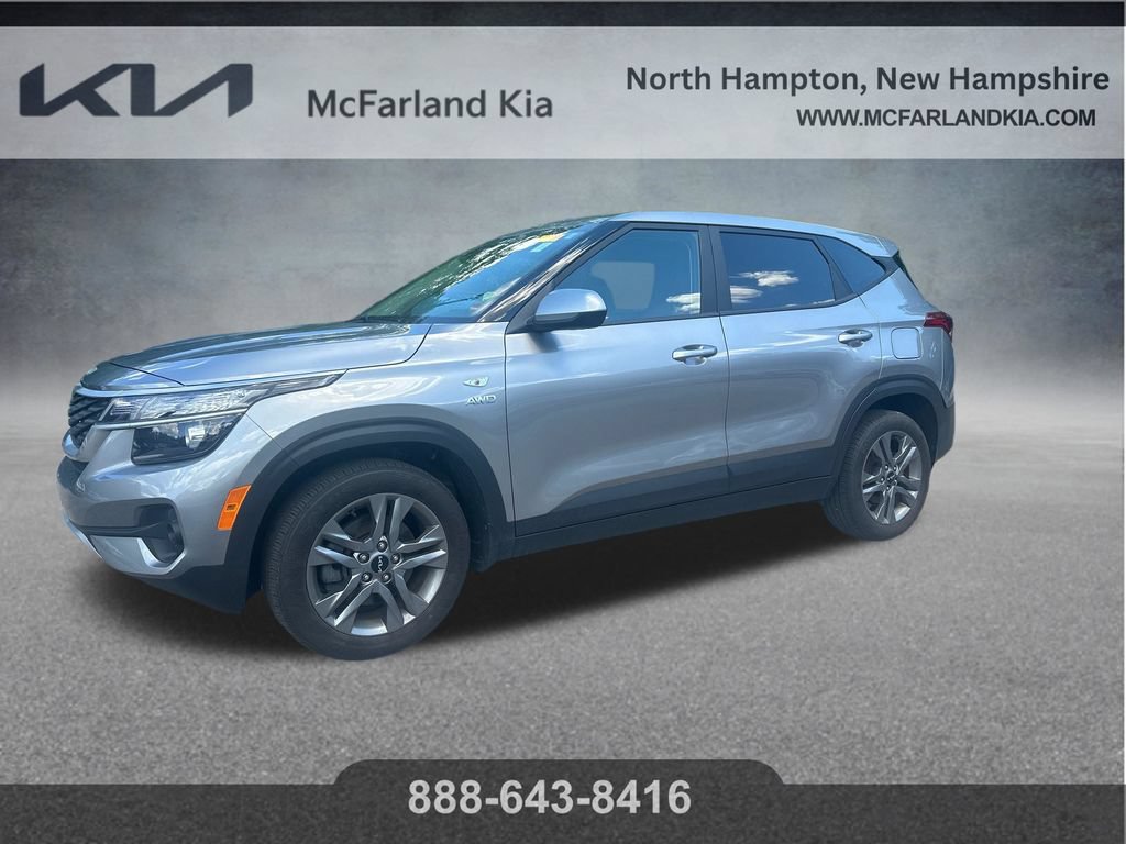 Used 2023 Kia Seltos LX AWD/4WD image 1