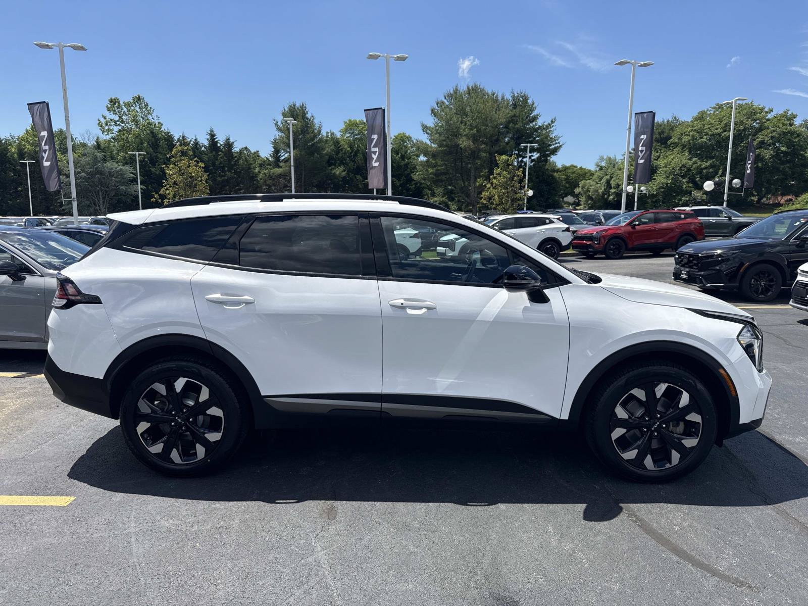 Used 2023 Kia Sportage X-Line AWD/4WD image 9