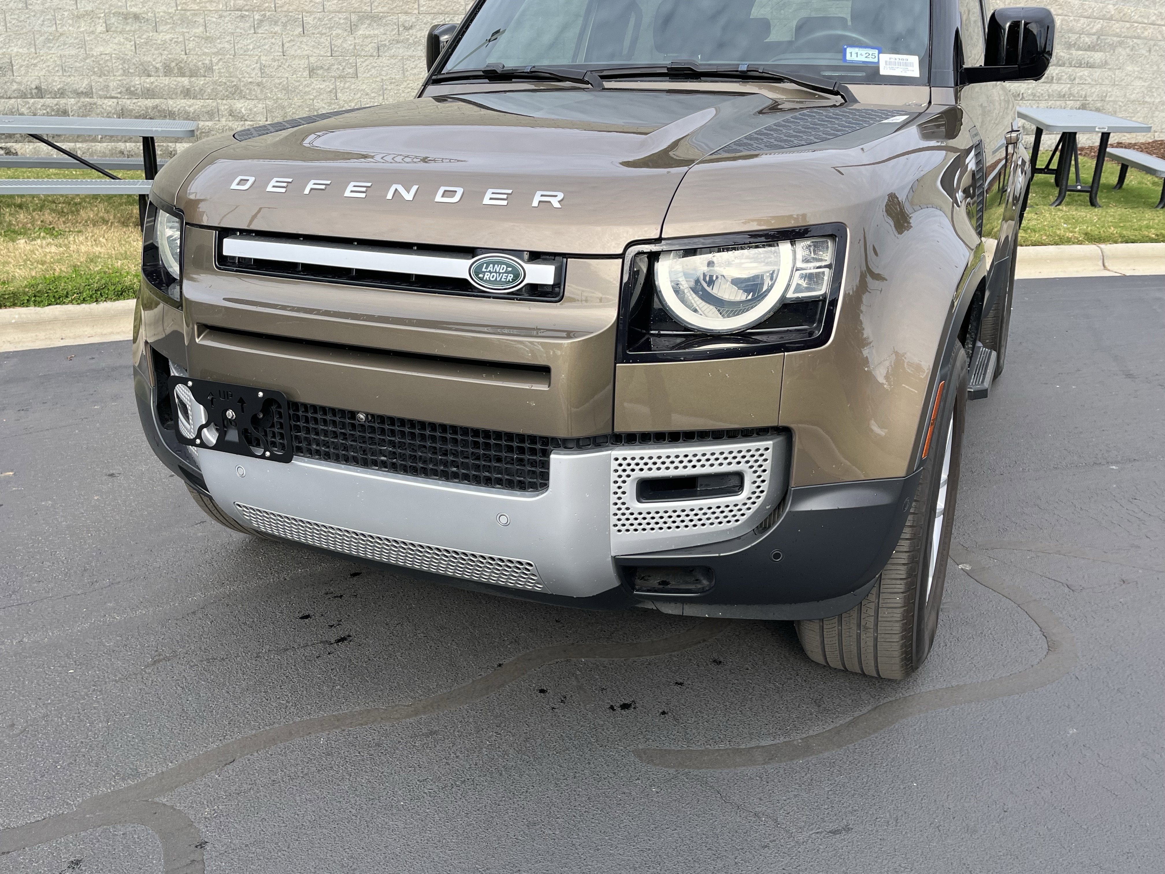 Certified 2023 Land Rover Defender 90 S image 41