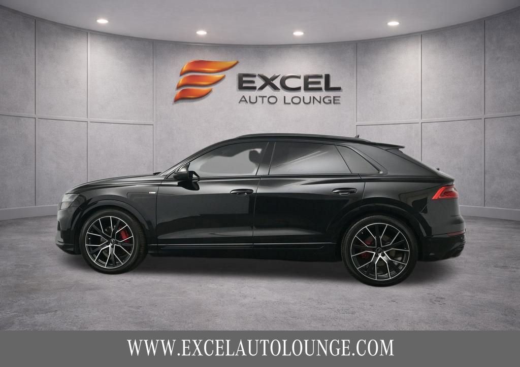 Used 2023 Audi Q8 Prestige w/ Prestige Package AWD/4WD image 3
