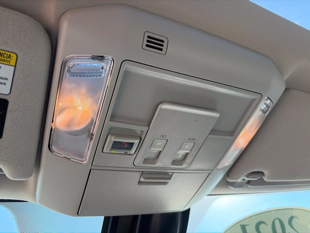 Used 2021 Toyota Sequoia Platinum AWD/4WD image 35