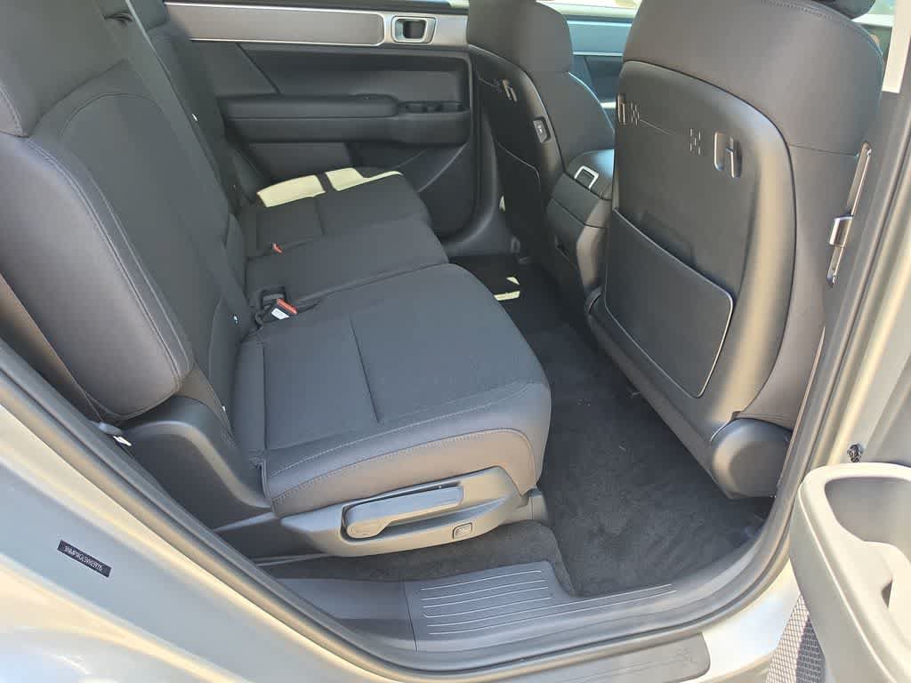 New 2027 Hyundai Santa Fe SE FWD image 21