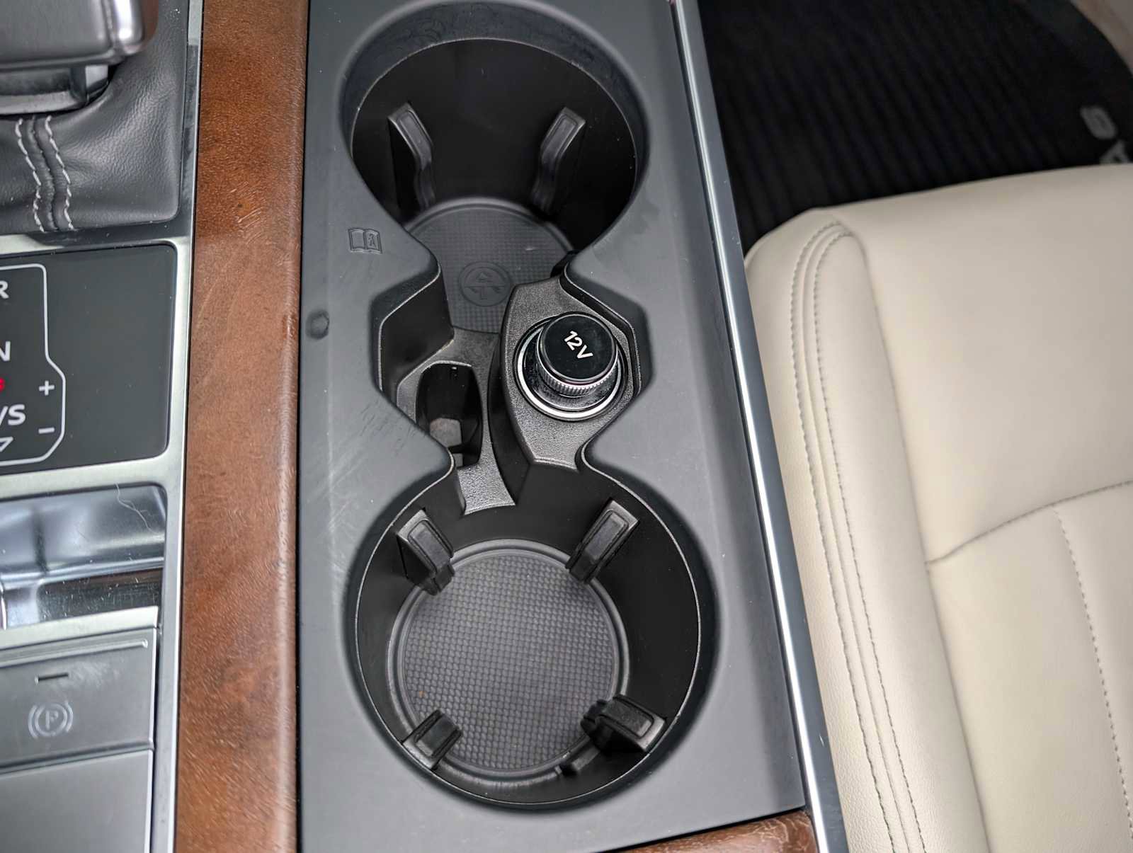 Used 2021 Audi A6 Premium w/ Convenience Package image 28