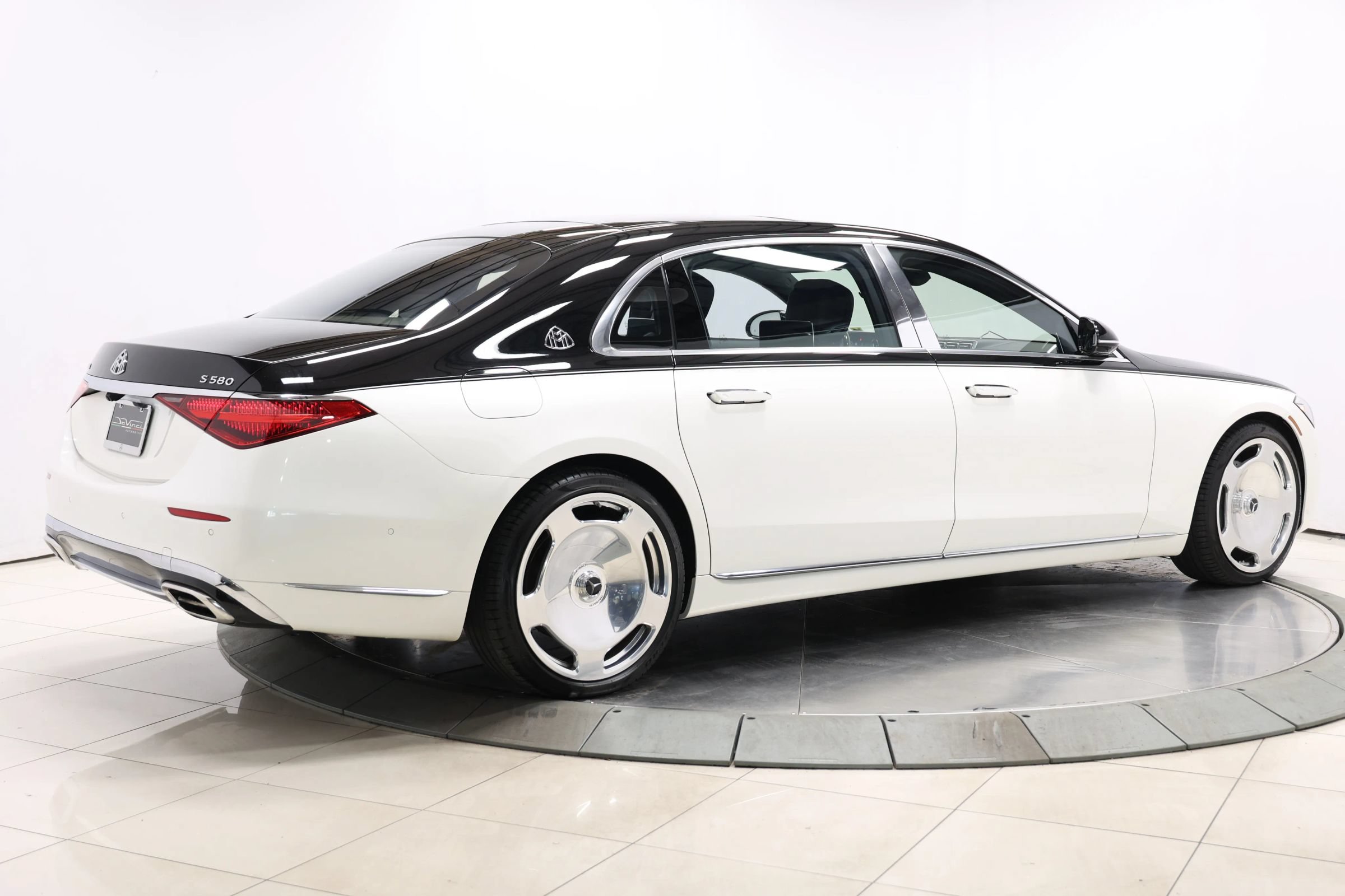 Used 2021 Mercedes-Benz Maybach S 580 4MATIC image 95