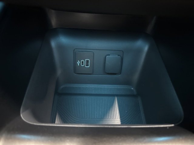 New 2026 Ford Explorer ST-Line w/ ST-Line Street Pack image 39