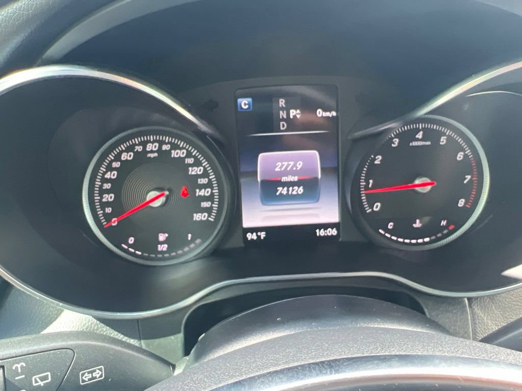 Used 2019 Mercedes-Benz GLC 300 image 44