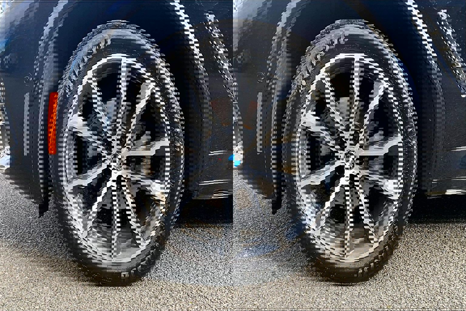 Used 2019 BMW X3 xDrive30i w/ M Sport Package 2 image 9