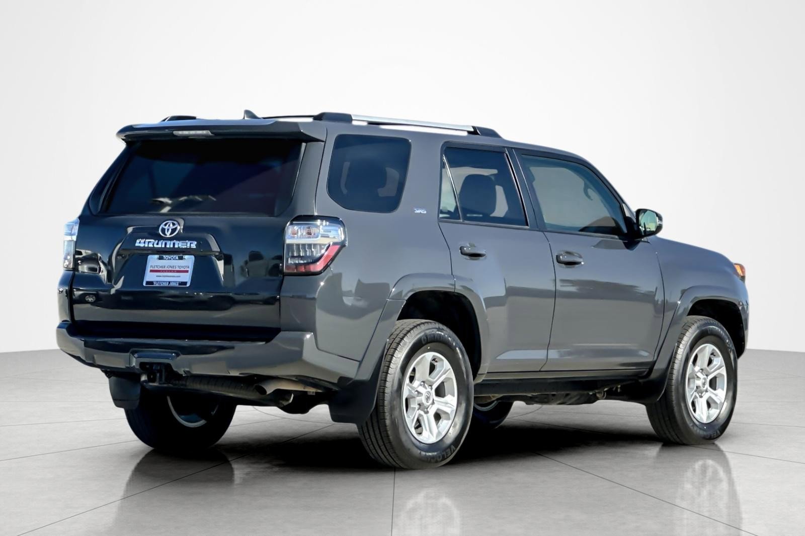 Certified 2024 Toyota 4Runner SR5 Premium w/ Moonroof Package AWD/4WD image 5