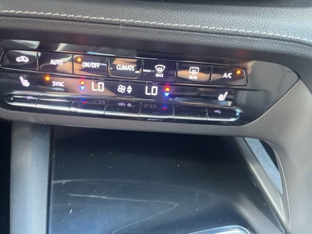 Used 2022 Buick Envision Preferred image 26