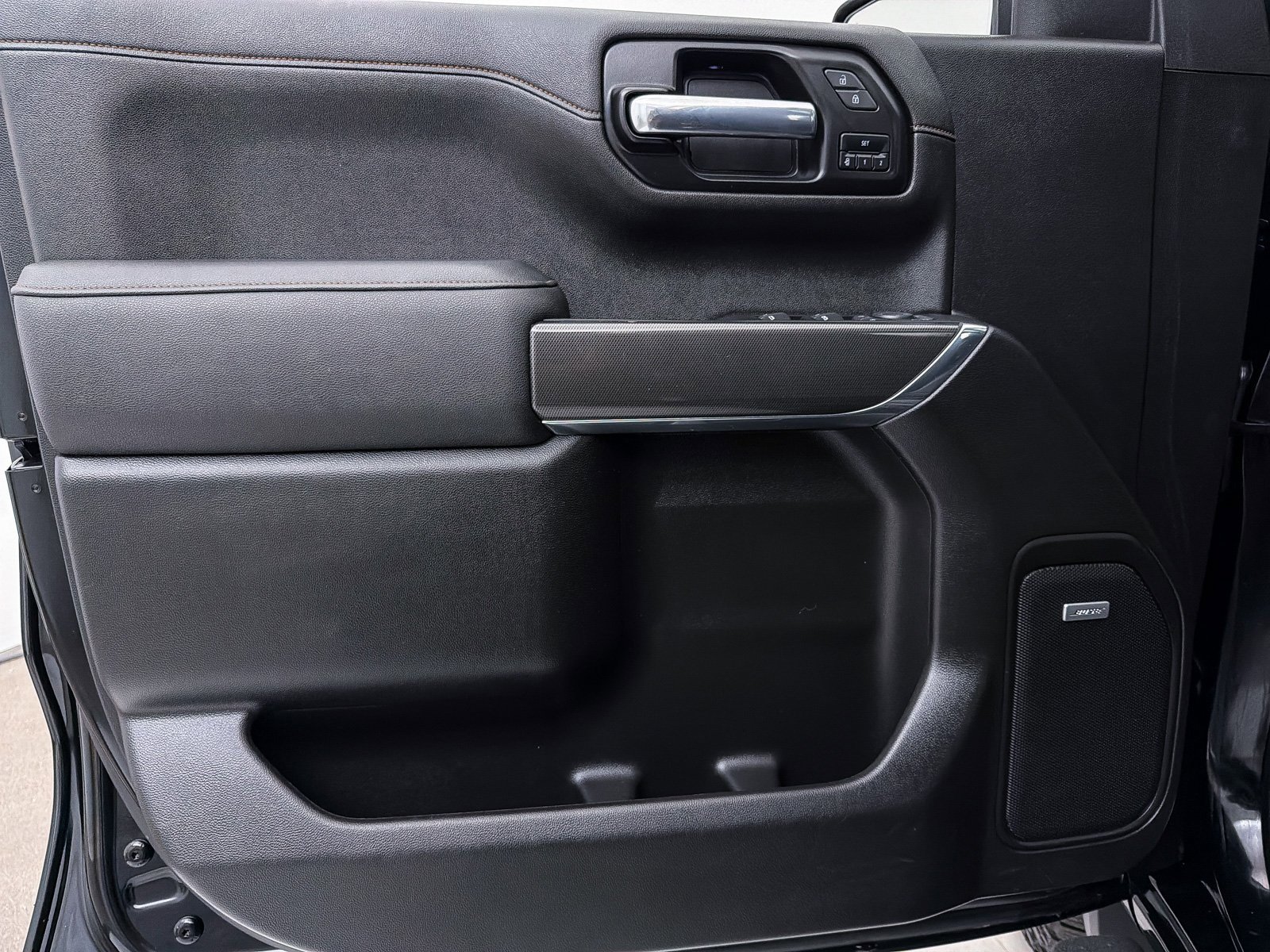 Used 2022 GMC Sierra 1500 AT4 w/ AT4 Premium Package image 21