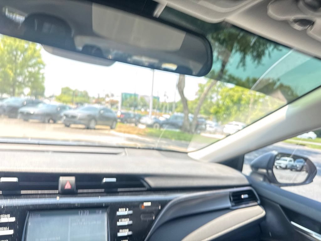 Used 2020 Toyota Camry SE FWD image 51