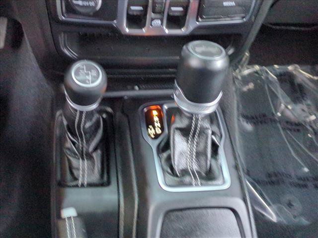 Certified 2023 Jeep Wrangler Sahara w/ Cold Weather Group image 12