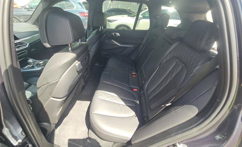 Used 2020 BMW X5 M50i w/ Executive Package AWD/4WD image 11