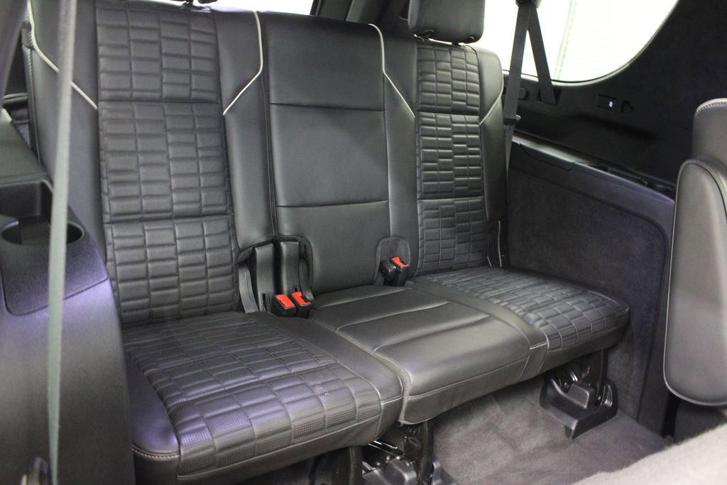 Used 2022 Cadillac Escalade ESV Sport Platinum AWD/4WD image 22