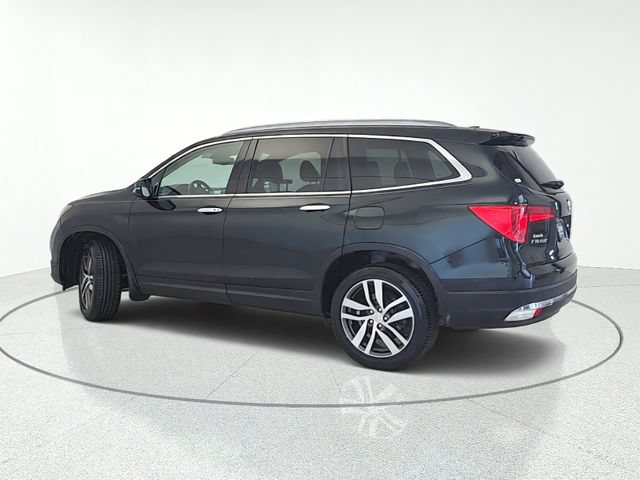Used 2018 Honda Pilot Touring image 3