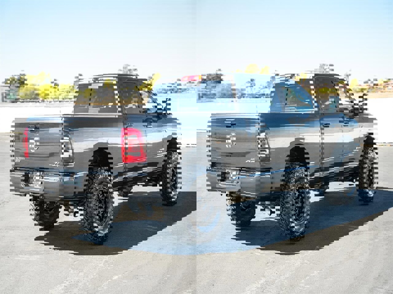 Used 2024 RAM 2500 Laramie image 6