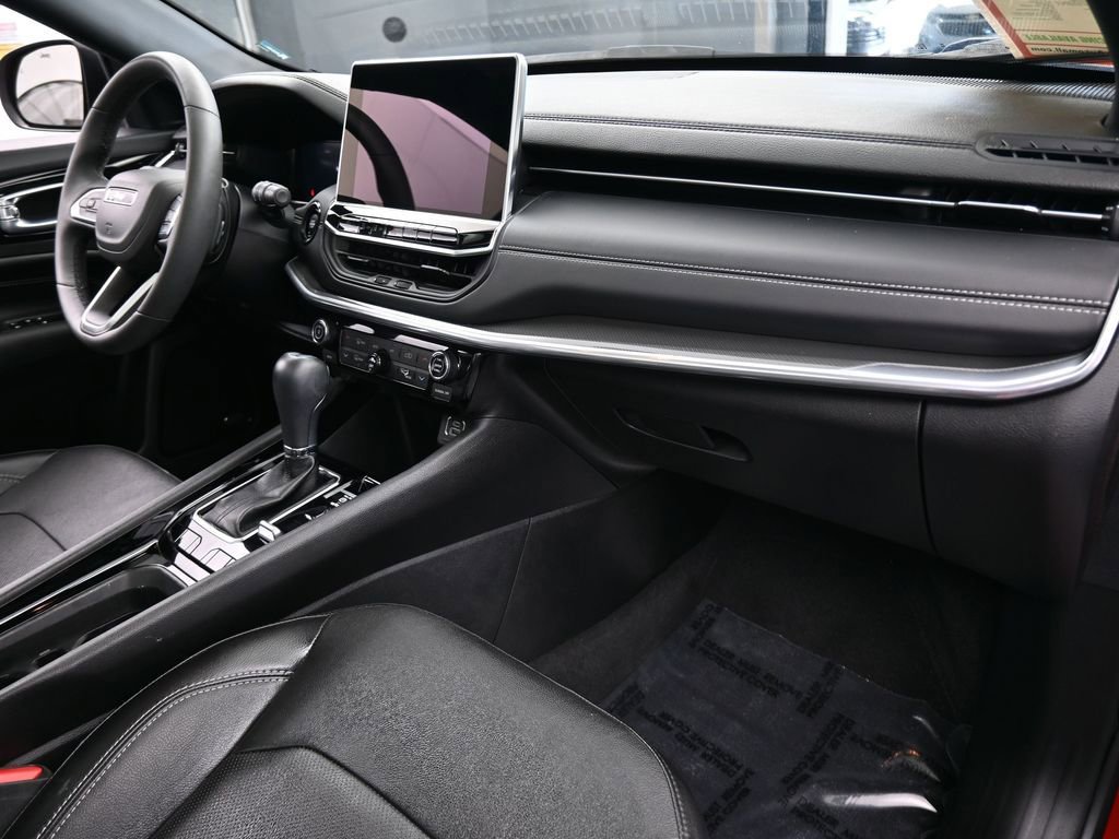 Used 2023 Jeep Compass High Altitude image 30