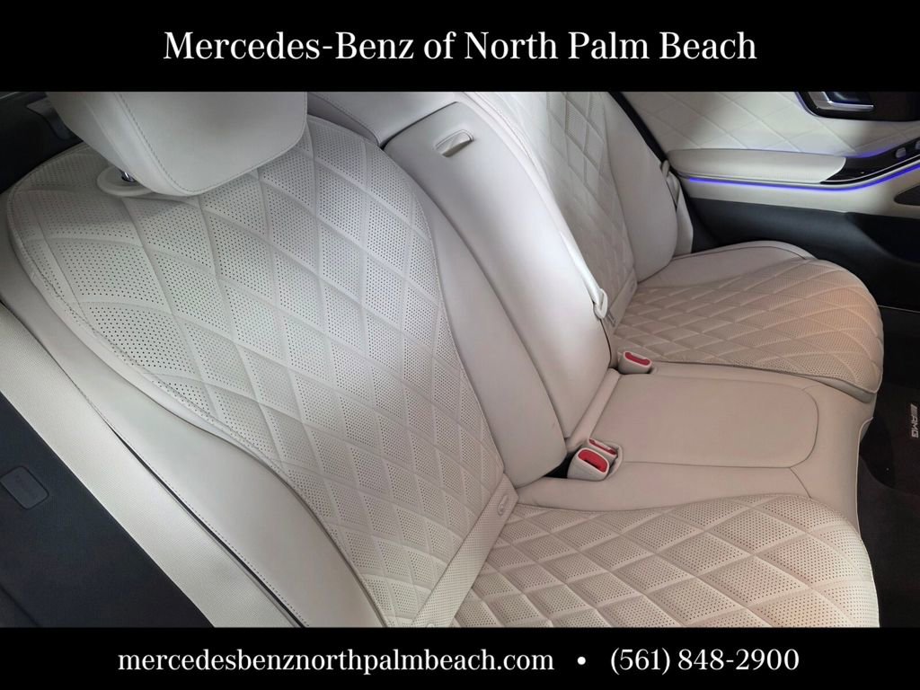 Used 2024 Mercedes-Benz S 580e 4MATIC Sedan image 29