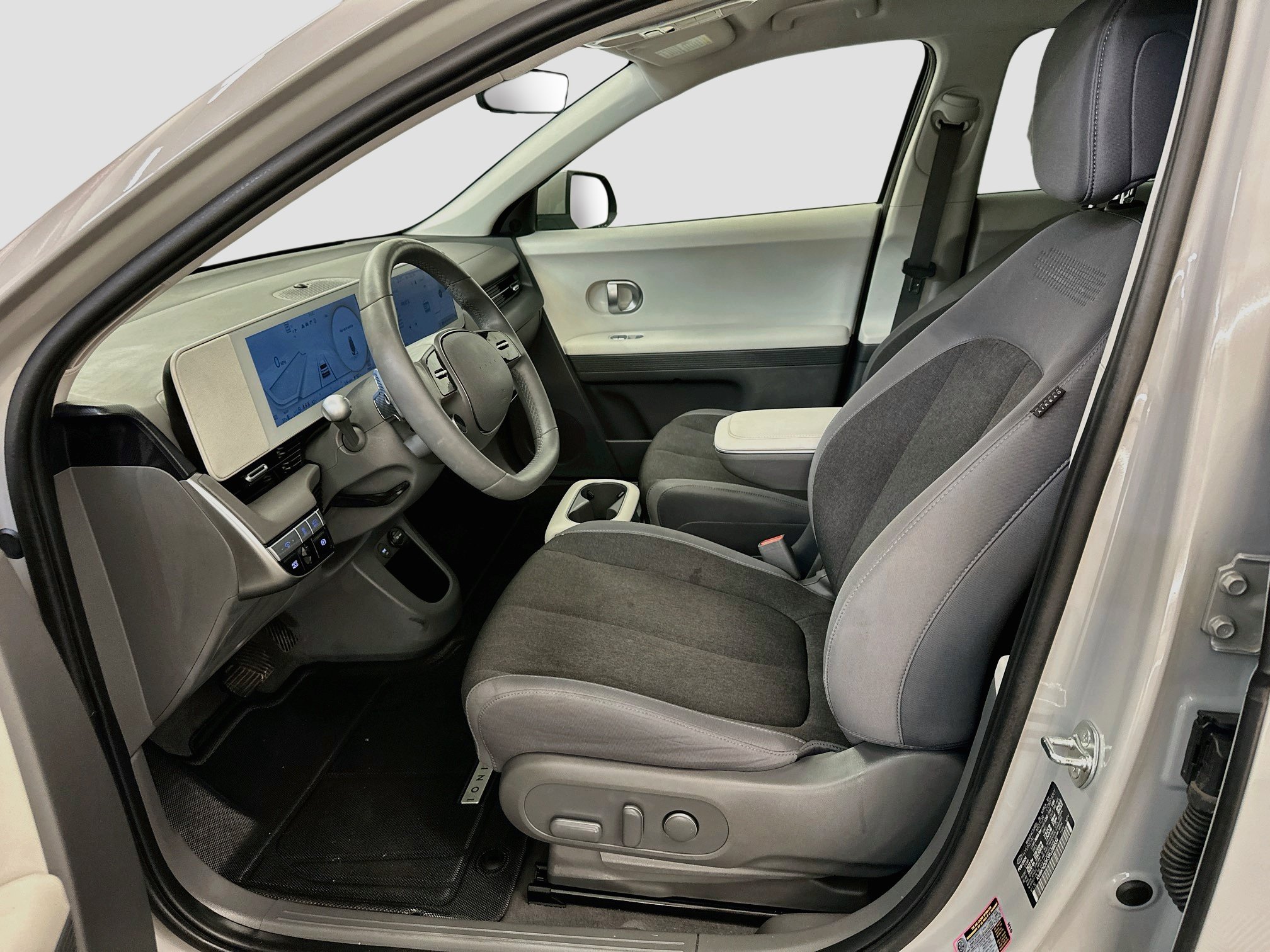 Used 2024 Hyundai Ioniq 5 SEL AWD/4WD image 13